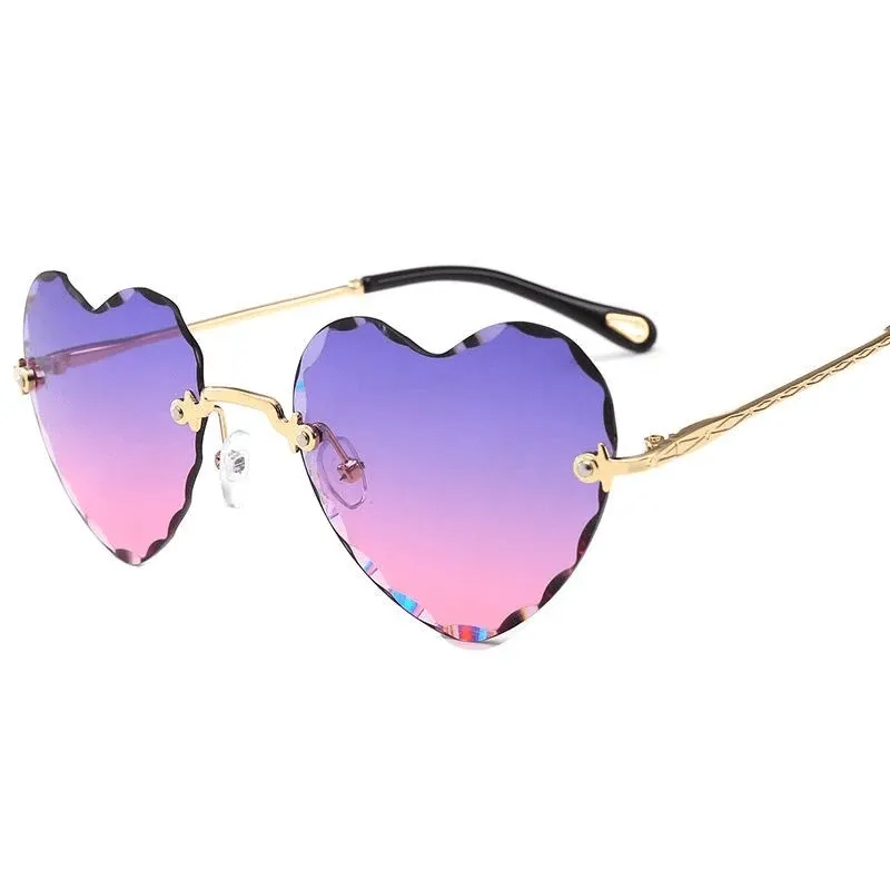 8 COLORS INS CUTE GRADIENT HEART TRAVEL SUNGLASSES BY61703