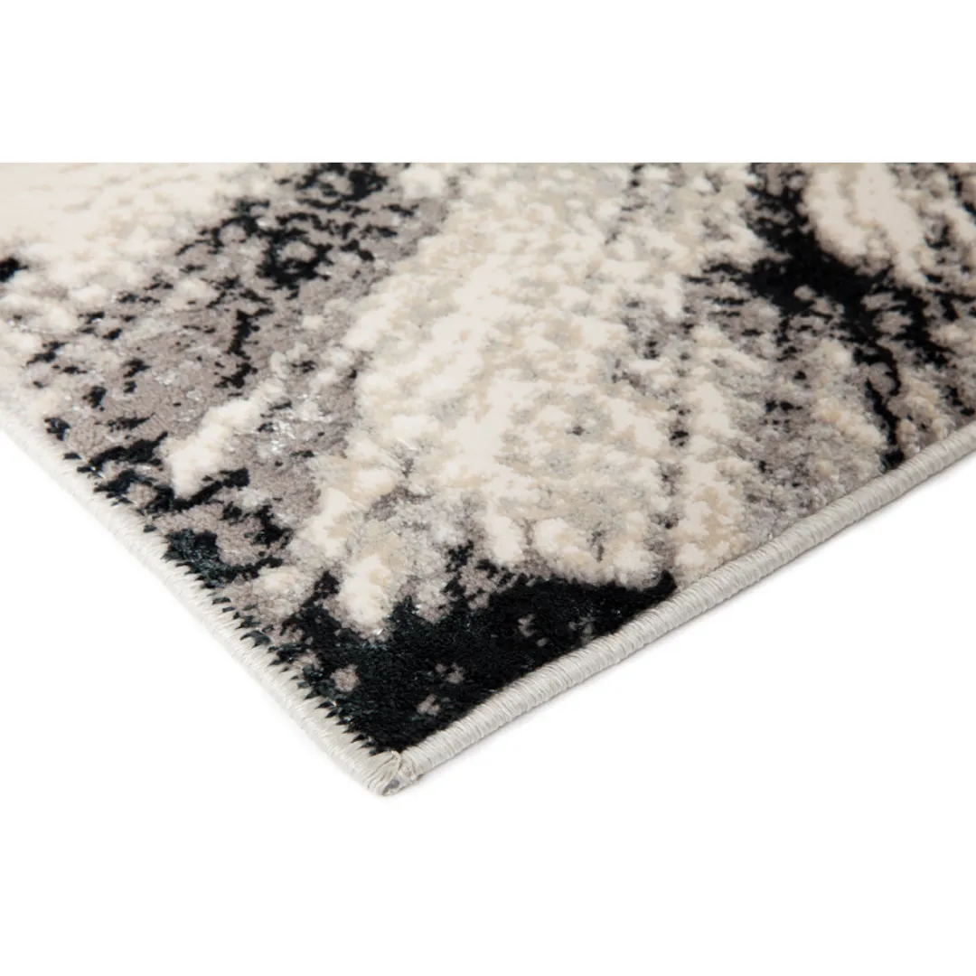 Preto Area Rug